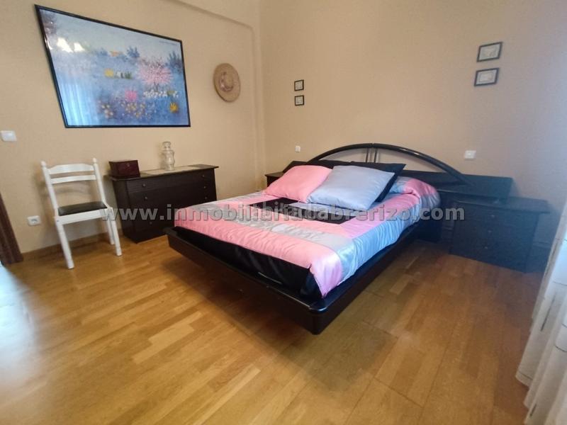 Foto fe4f8f2c-36df-4b65-8120-d2fd3c2ee411. Pis amb calefacció a Jesuitas Logroño