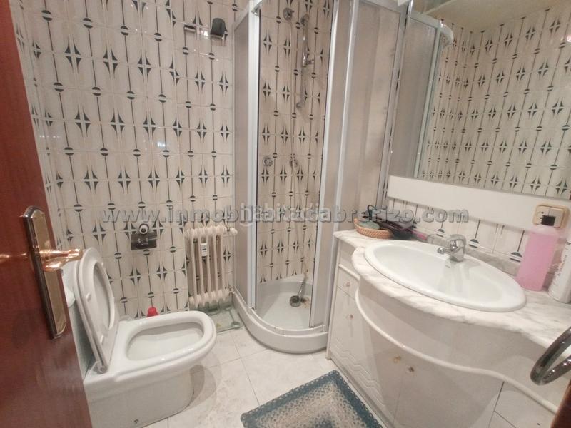 Foto 9b58bb2c-463f-47fb-bd19-130073fcab07. Flat with heating parking in Residencia Logroño