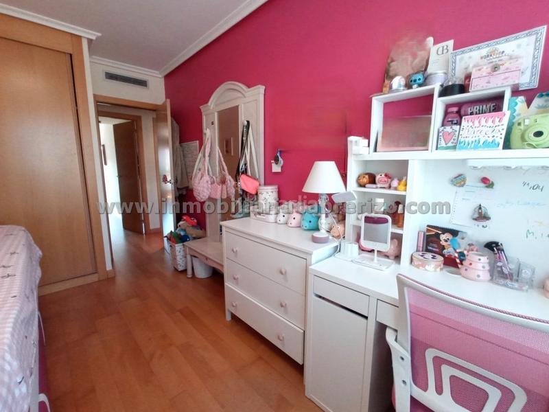 Foto 91757fac-7a4d-4378-8b82-494c0f21f202. Appartamento con riscaldamento parcheggio piscina in Logroño