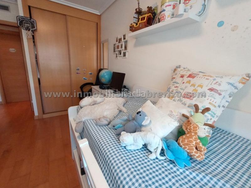 Foto caabc267-2701-4960-bf8d-bc6eaeffac06. Appartamento con riscaldamento parcheggio piscina in Logroño