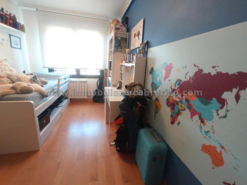 Foto b63c8a0e-fe1d-4c44-bbfc-8b713db6046c. Appartement avec chauffage parking piscine dans La Cava - Fardachón Logroño