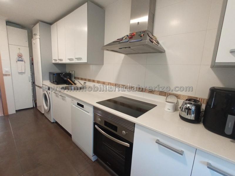 Foto f459b4ec-fe31-4b75-9a8f-69a12bb61cc5. Appartement avec chauffage parking piscine dans La Cava - Fardachón Logroño