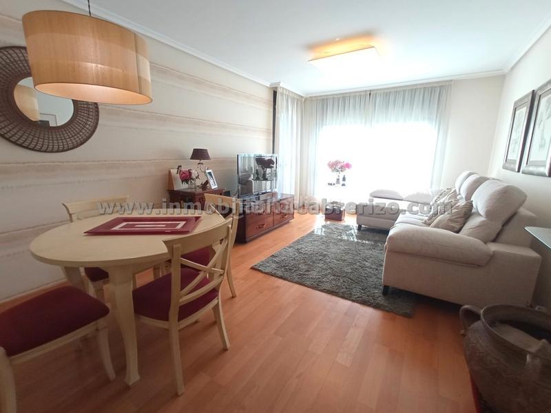 Foto 9a8c7964-0269-467c-b2d7-35d42b663dda. Flat with heating parking pool in La Cava - Fardachón Logroño