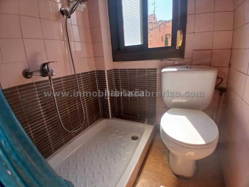 Foto 37681c66-c6bd-444e-983b-f318f366051e. Appartamento con riscaldamento parcheggio in Lardero