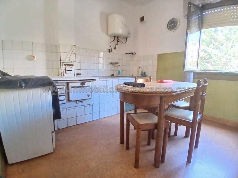 Foto 43cfbe9b-52c1-4074-8d25-9fc9f85965db. Appartamento con riscaldamento parcheggio in Lardero