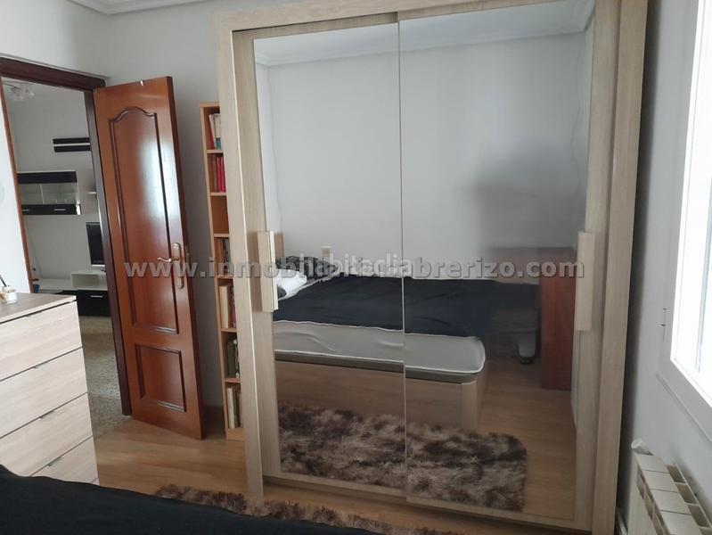 Foto 586da1f6-7655-4411-b6b3-2dfac3e5f8d3. Appartement avec chauffage dans Jesuitas Logroño
