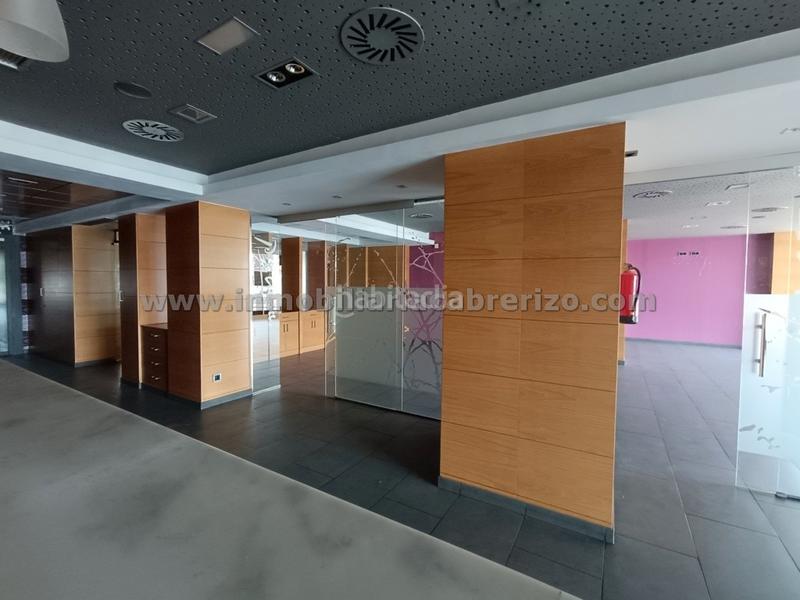 Foto 59921139-3dcd-479f-8d6e-8b34b359b1aa. Local comercial en La Estrella Logroño