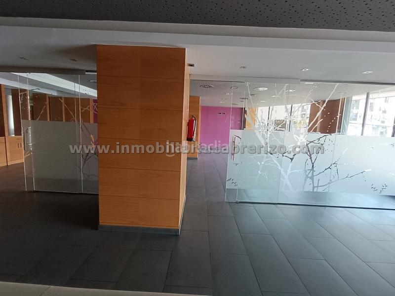 Foto f33ce7f5-28c7-4680-bf7f-7ff4e99e9417. Local comercial en La Estrella Logroño