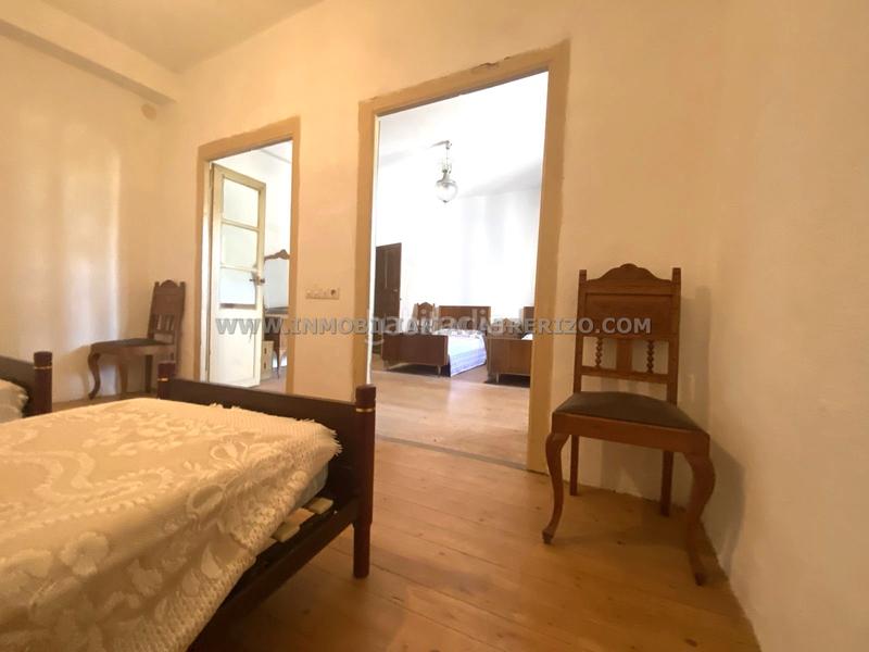 Foto 0eb1e557-ec28-4b2a-9a02-a8f1f352b518. Casa adosada albergue usda, casa noble en piedra a la venta en Obanos