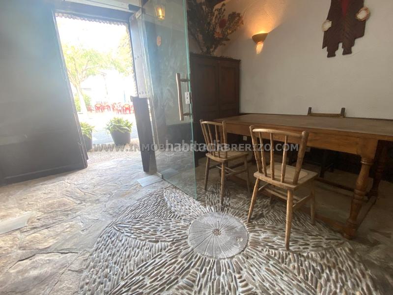 Foto 1fc6ae45-c389-4da2-9c89-c16772218ca1. Casa adosada albergue usda, casa noble en piedra a la venta en Obanos