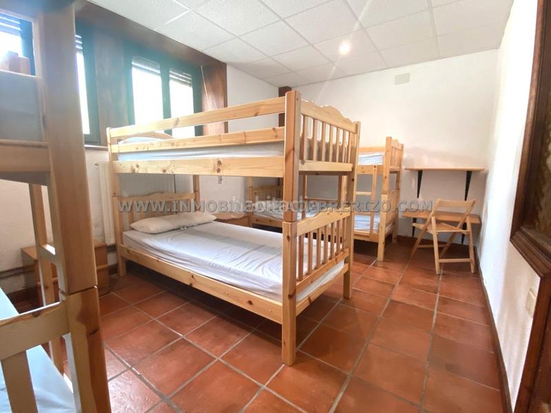 Foto 24812a0b-75ce-45db-8cab-5411f235ddff. Casa adosada albergue usda, casa noble en piedra a la venta en Obanos