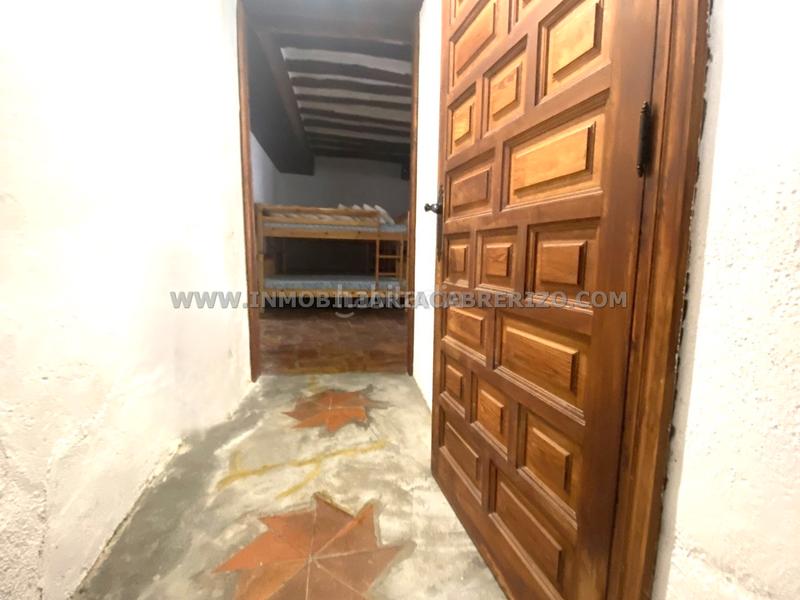 Foto 6ce45db7-ffbf-4126-aefb-d89aba4946ea. Casa adosada albergue usda, casa noble en piedra a la venta en Obanos