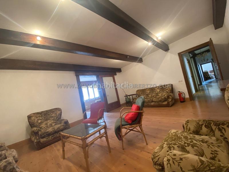 Foto b8260b33-cba6-4888-b670-c12d3aee984d. Casa adosada albergue usda, casa noble en piedra a la venta en Obanos