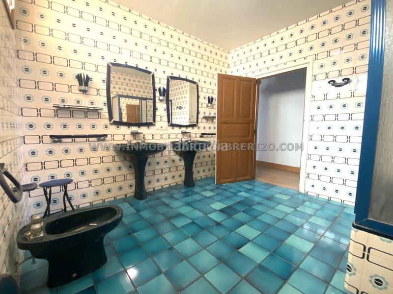 Foto e2a914bd-0bf8-46fc-b692-331396e872e9. Casa adosada albergue usda, casa noble en piedra a la venta en Obanos