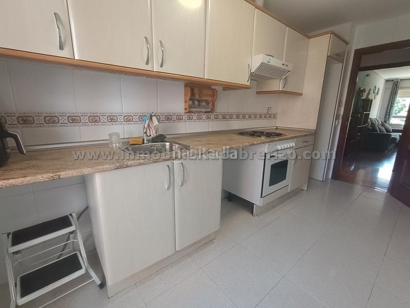 Foto 02a53364-e675-4c51-8dfa-436b6087b78f. Apartament amb calefacció aparcament piscina a Portillejo - Valdegastea Logroño