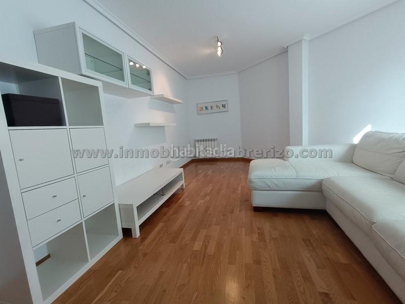 Foto 18bca7db-4faa-4ff8-87f7-3bd551a136b0. Apartamento en Lardero