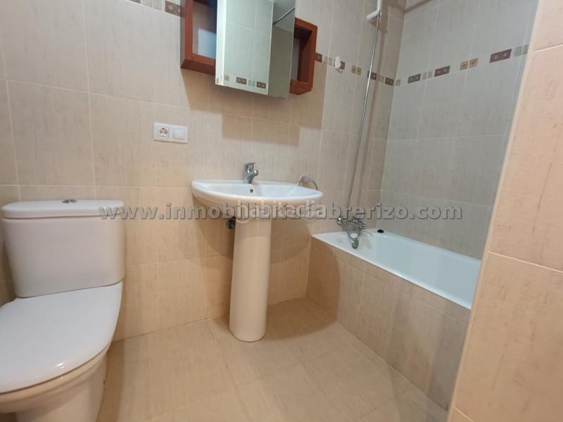 Foto 9a95d0b4-b496-4cfb-a55a-56c706e036a5. Apartamento en Lardero