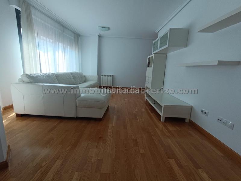 Foto 9aad9618-dce9-41b0-ba89-7d628eedf1ea. Apartamento en Lardero