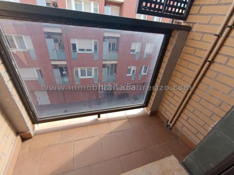 Foto e8d14a1a-39d4-4bfe-a7db-1822b4e509eb. Apartamento en Lardero