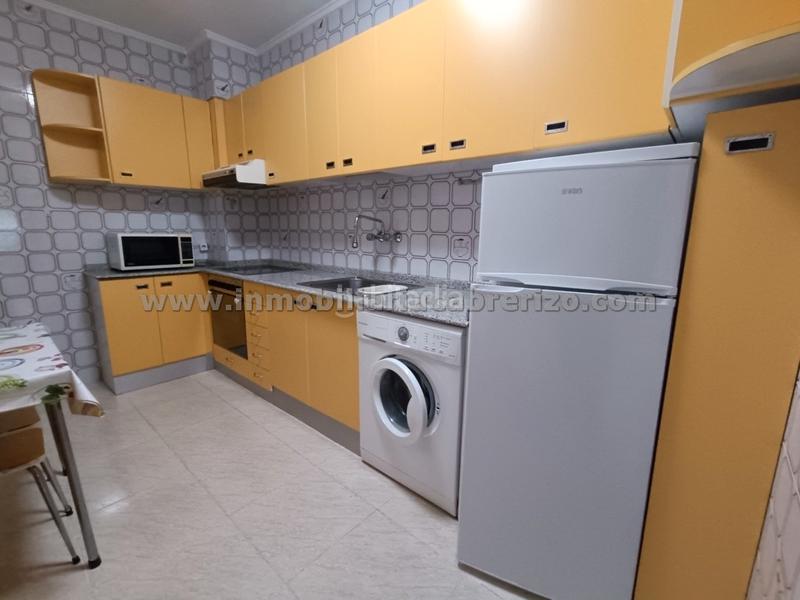 Foto 7945f9e6-a6b2-4dc4-ae93-c41722919d89. Miete etagenwohnung mit heizung in Juzgados Logroño