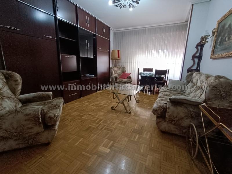 Foto b725733b-050a-4579-b99c-25628a2a3df4. Miete etagenwohnung mit heizung in Juzgados Logroño