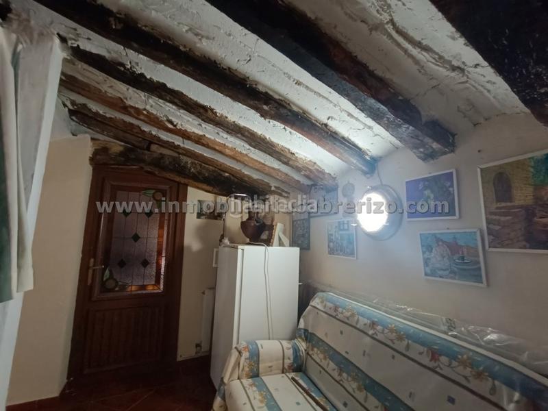 Foto d0857cfe-de83-42da-9337-95074f2dd2c7. Casa en Alberite