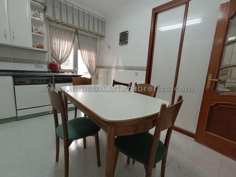 Foto 9b74f155-7703-4c95-97e8-64c677db021b. Appartamento con riscaldamento in Juzgados Logroño