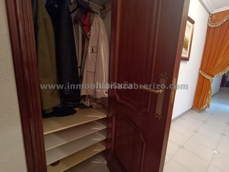 Foto dfa1ee4f-17c2-4fac-ba53-cce53e0be960. Appartamento con riscaldamento in Juzgados Logroño