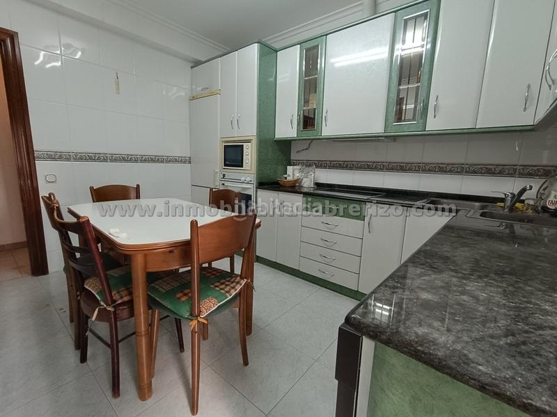 Foto 367fce5f-55dc-4623-9af1-67dd0fc68b30. Appartement avec chauffage dans Juzgados Logroño