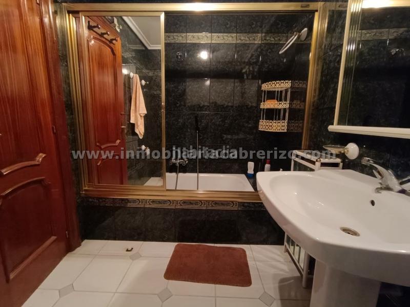 Foto c4018ab8-a54e-4914-b10c-75c253d960cf. Appartement avec chauffage dans Juzgados Logroño