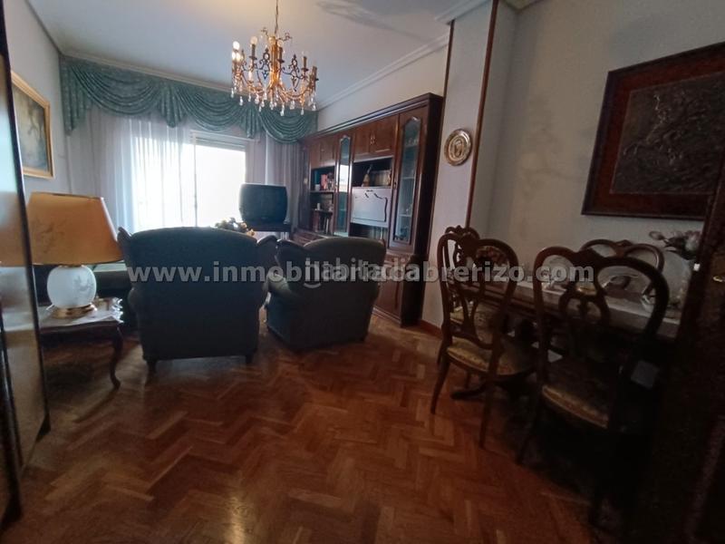 Foto a87077cb-6b87-43b3-b0aa-0593bb19e1a5. Piso en Juzgados Logroño
