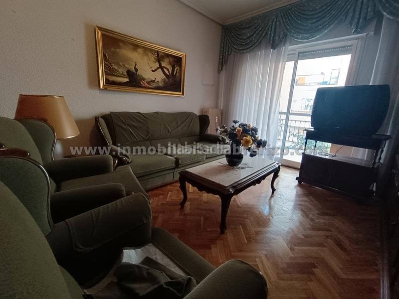 Foto de560c27-4f80-4f6e-9192-b571237e963a. Piso en Juzgados Logroño