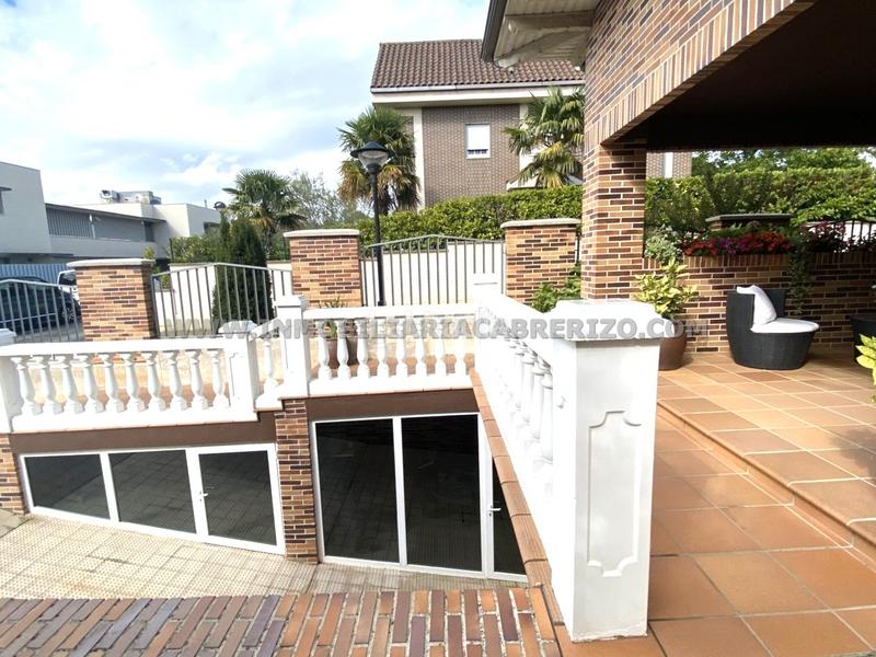 Foto 1a0636e6-db29-43f9-8783-15d172ecedee. Chalet con riscaldamento parcheggio in Olaz Valle de Egüés / Eguesibar