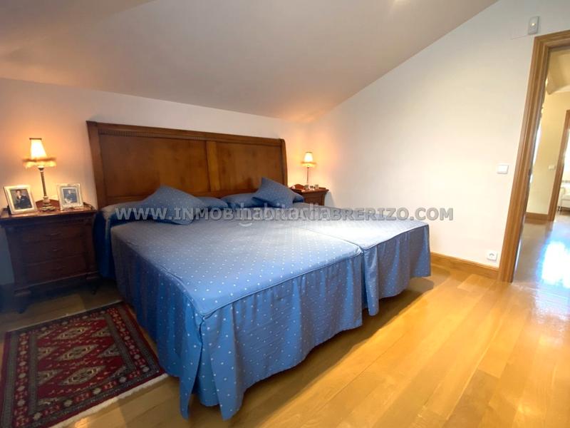 Foto 25b10d49-a0a7-4c9a-bed1-3c7ab9cf40c1. Chalet con riscaldamento parcheggio in Olaz Valle de Egüés / Eguesibar