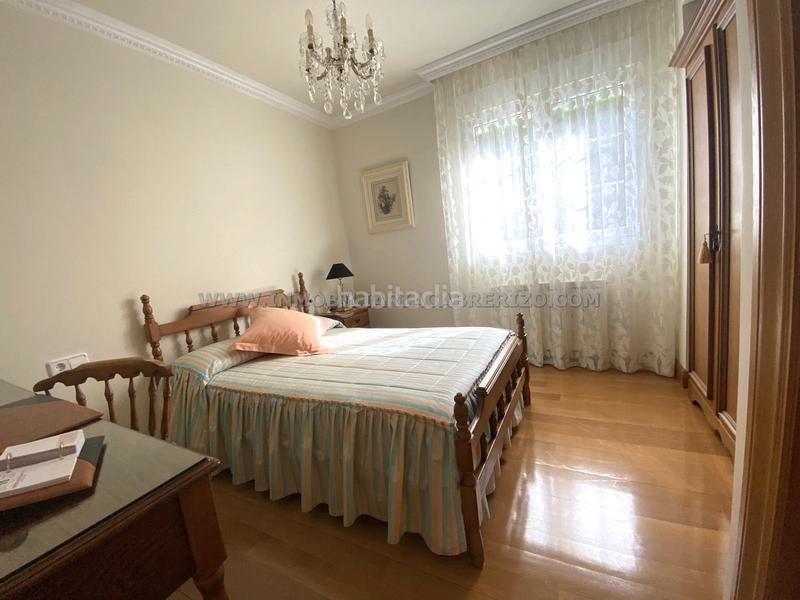 Foto 4df380fc-f90e-42ad-b32d-3869efb538aa. Chalet con riscaldamento parcheggio in Olaz Valle de Egüés / Eguesibar