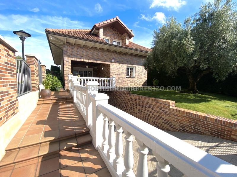 Foto 7fc6376d-111b-424d-9569-026f1fc2867c. Chalet con riscaldamento parcheggio in Olaz Valle de Egüés / Eguesibar