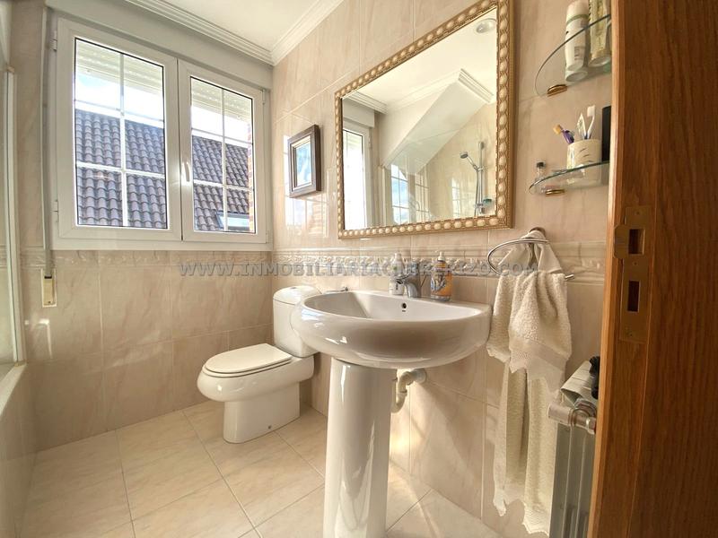 Foto 9bf77f45-bfbb-440b-adbd-0bedfd266026. Chalet con riscaldamento parcheggio in Olaz Valle de Egüés / Eguesibar