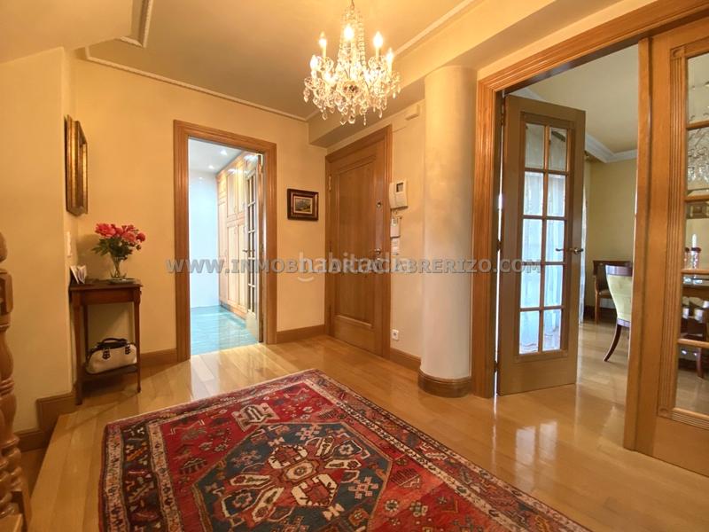 Foto a09619c1-dd1d-44cb-b797-739975d7e75c. Chalet con riscaldamento parcheggio in Olaz Valle de Egüés / Eguesibar