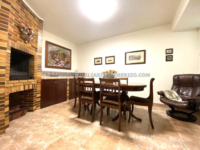 Foto b8421a4b-400b-4a4c-aa34-6cbb993aaf0b. Chalet con riscaldamento parcheggio in Olaz Valle de Egüés / Eguesibar