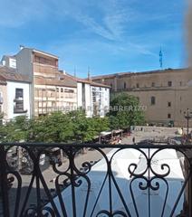 Pis a Casco Antiguo