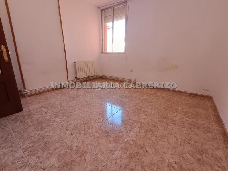 Foto b8ba8eb7-a217-45cf-a6e3-7a543ac09524. Appartement avec chauffage dans Gran Via Logroño