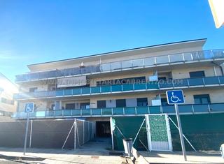 Appartement  Calle irunbidea. Estupendo piso en puente la reina