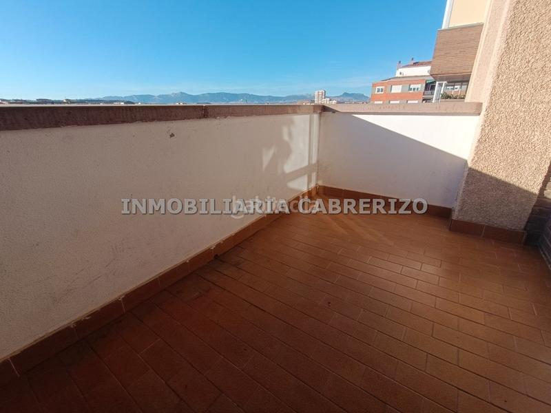 Foto 04539512-aa7c-46f8-8744-e9d1442a6e0d. Etagenwohnung mit heizung in Jesuitas Logroño