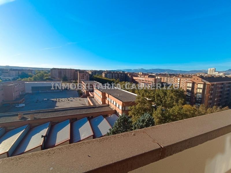 Foto 267c4023-77eb-47a5-bac0-f125dff3e100. Etagenwohnung mit heizung in Jesuitas Logroño