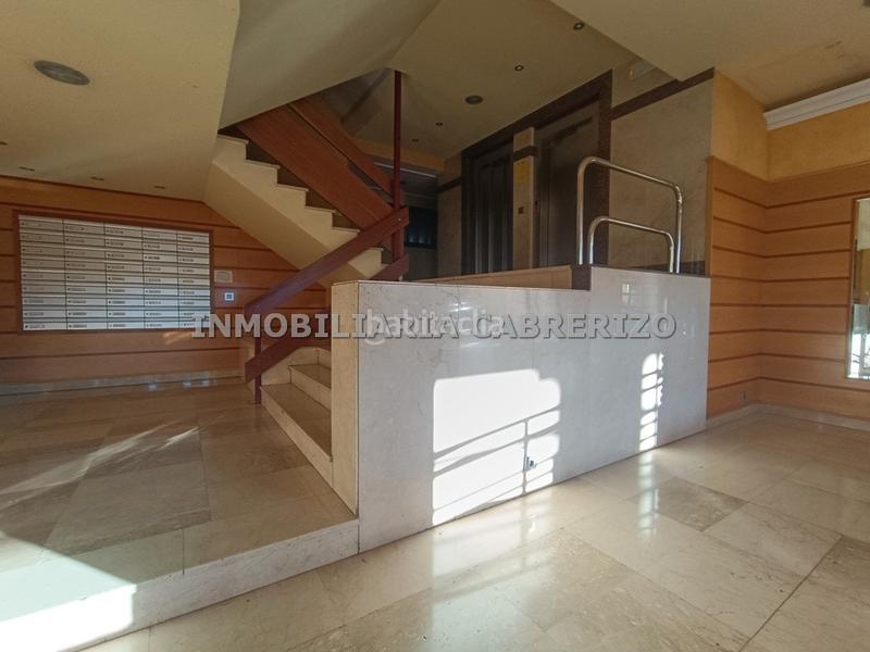 Foto 34e1a40b-a129-4018-90bc-714858e6a2d1. Etagenwohnung mit heizung in Jesuitas Logroño