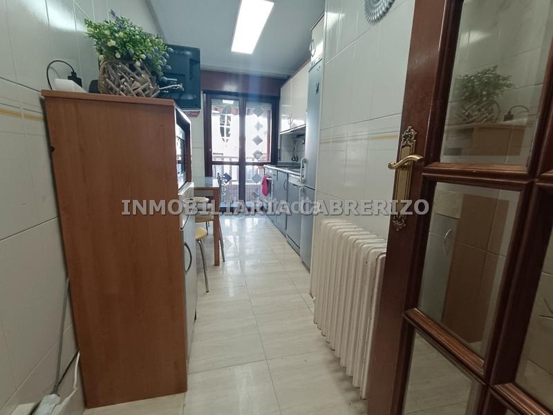 Foto 0ca20c8d-3aa1-480a-a46d-386af22338a9. Appartement avec chauffage dans Juzgados Logroño
