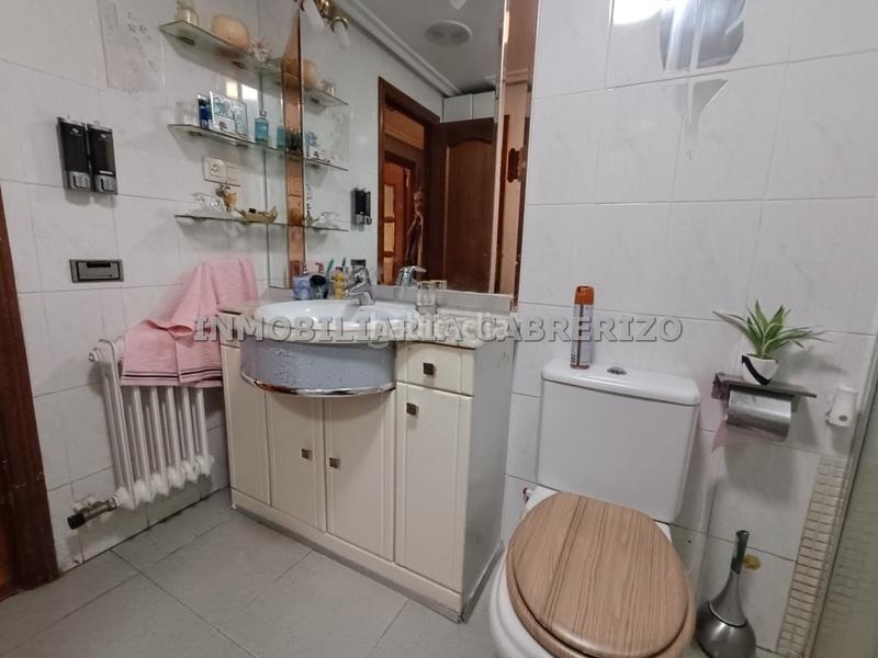 Foto 5c046122-9975-431b-80f2-8ab4dfea47b4. Appartement avec chauffage dans Juzgados Logroño