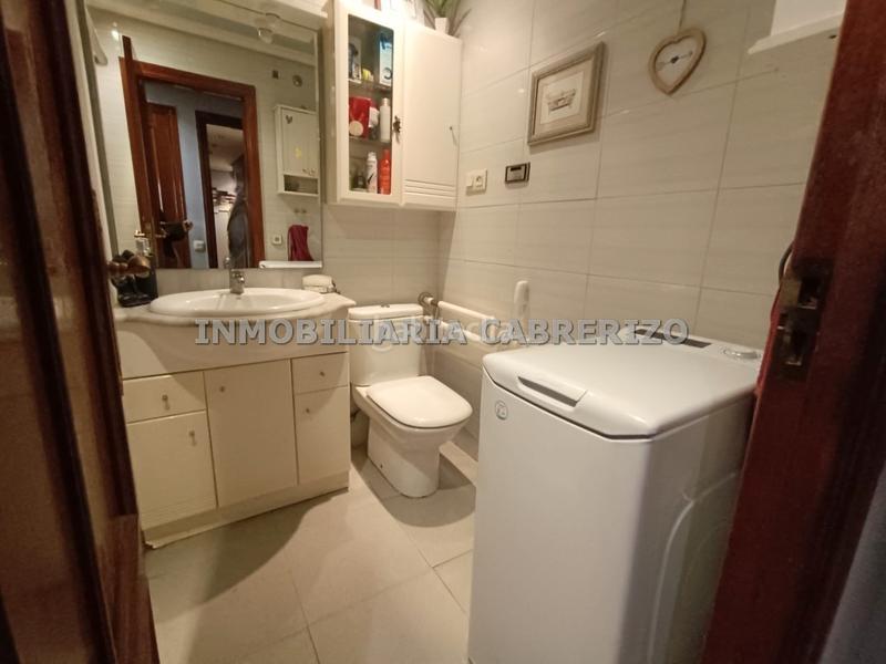 Foto abf6f7af-929e-4732-b3d1-1e578310a41a. Piso en Juzgados Logroño