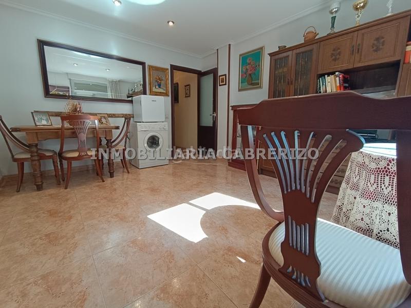 Foto 92e3f35f-d09c-4479-9a97-1b2a6cbcf98e. Flat with heating in Oeste Logroño