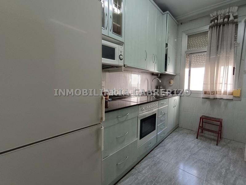 Foto 79a45dba-37fc-4919-bfa0-1c0f34af245e. Piso en Oeste Logroño